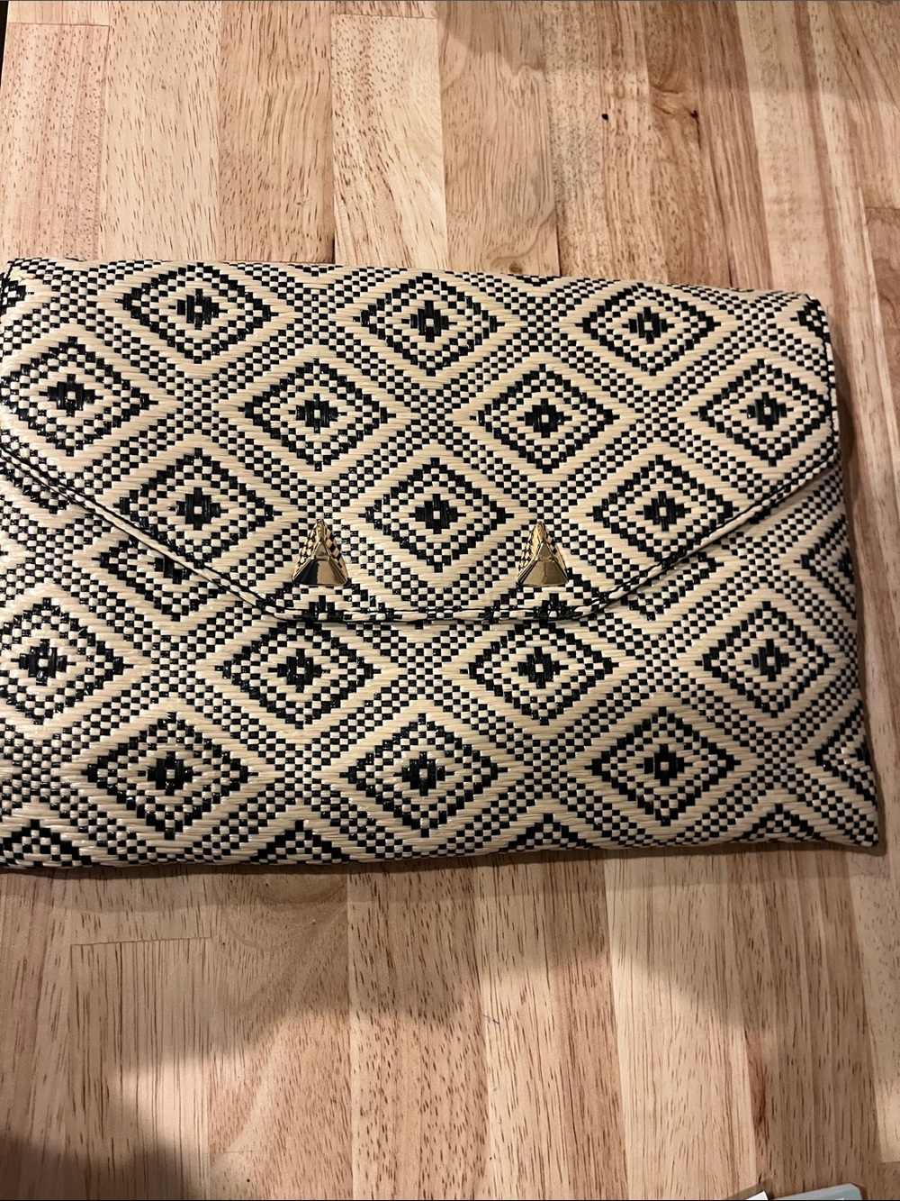 Stella & Dot Woven Rattan Clutch Bag “Always By Your Side”